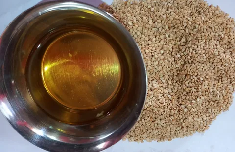 تصویر 2 از روغن کنجد بدون پالم و طبیعی با طعم ملایم و خوشایند